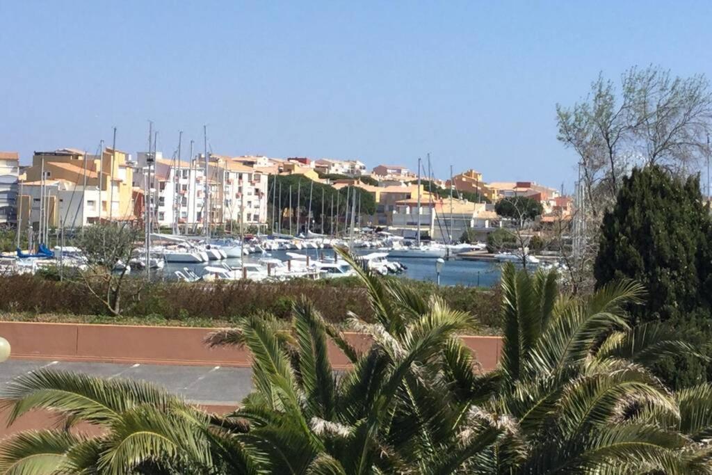 Studio Avec Climatisation Wifi Parking Piscine Agde Exteriér fotografie